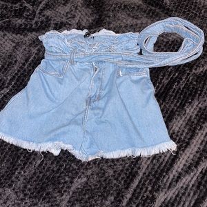 PrettyLittleThing Blue Jean Denim Scrunch Waist Shorts with Jean Belt